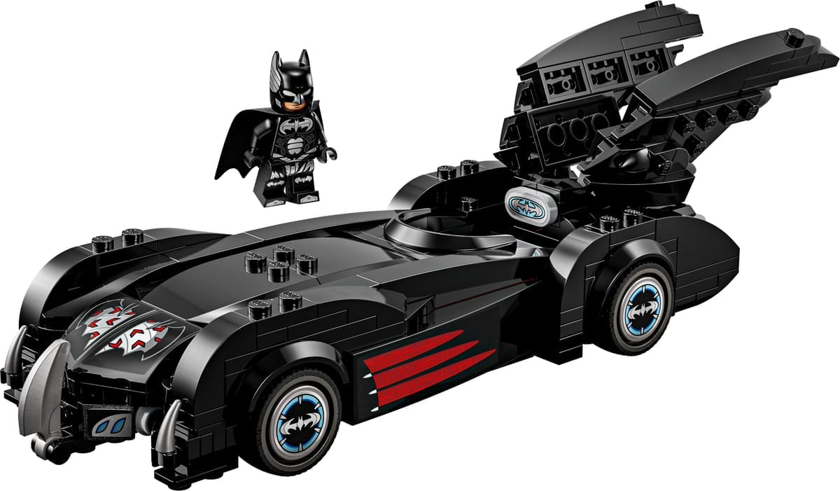 LEGO Batman & Robin Batmobile 76333, de gebouwde zwarte Batmobile